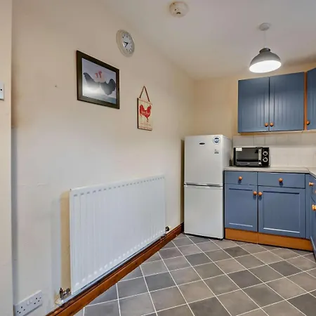 3 Bed In Oc-83286 Holiday home *